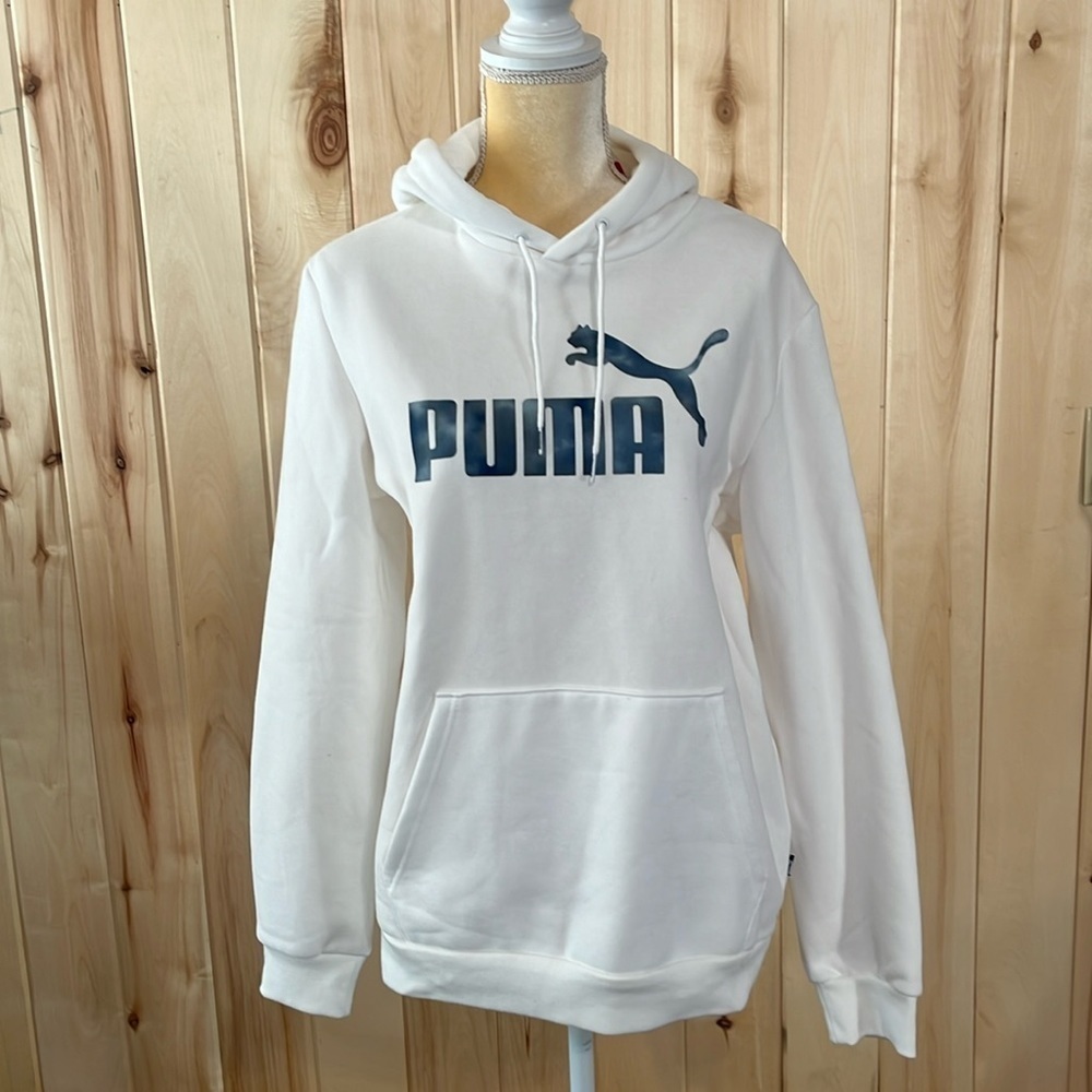 NWT White Puma Logo Hoodie‎ Size M
